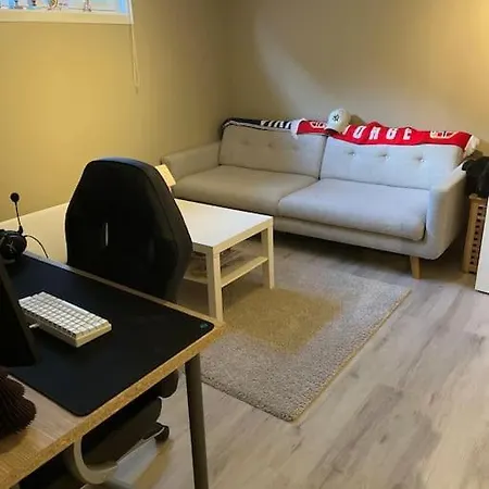 Spacious Modern In Close Proximity To Ons